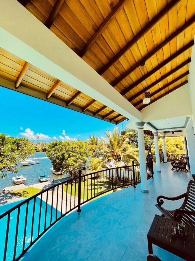 Villa Riverside Aluthgama Buitenkant foto