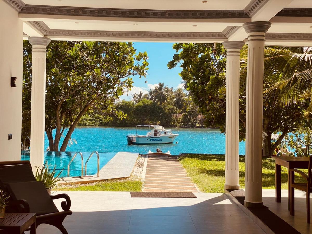 Villa Riverside Aluthgama Buitenkant foto
