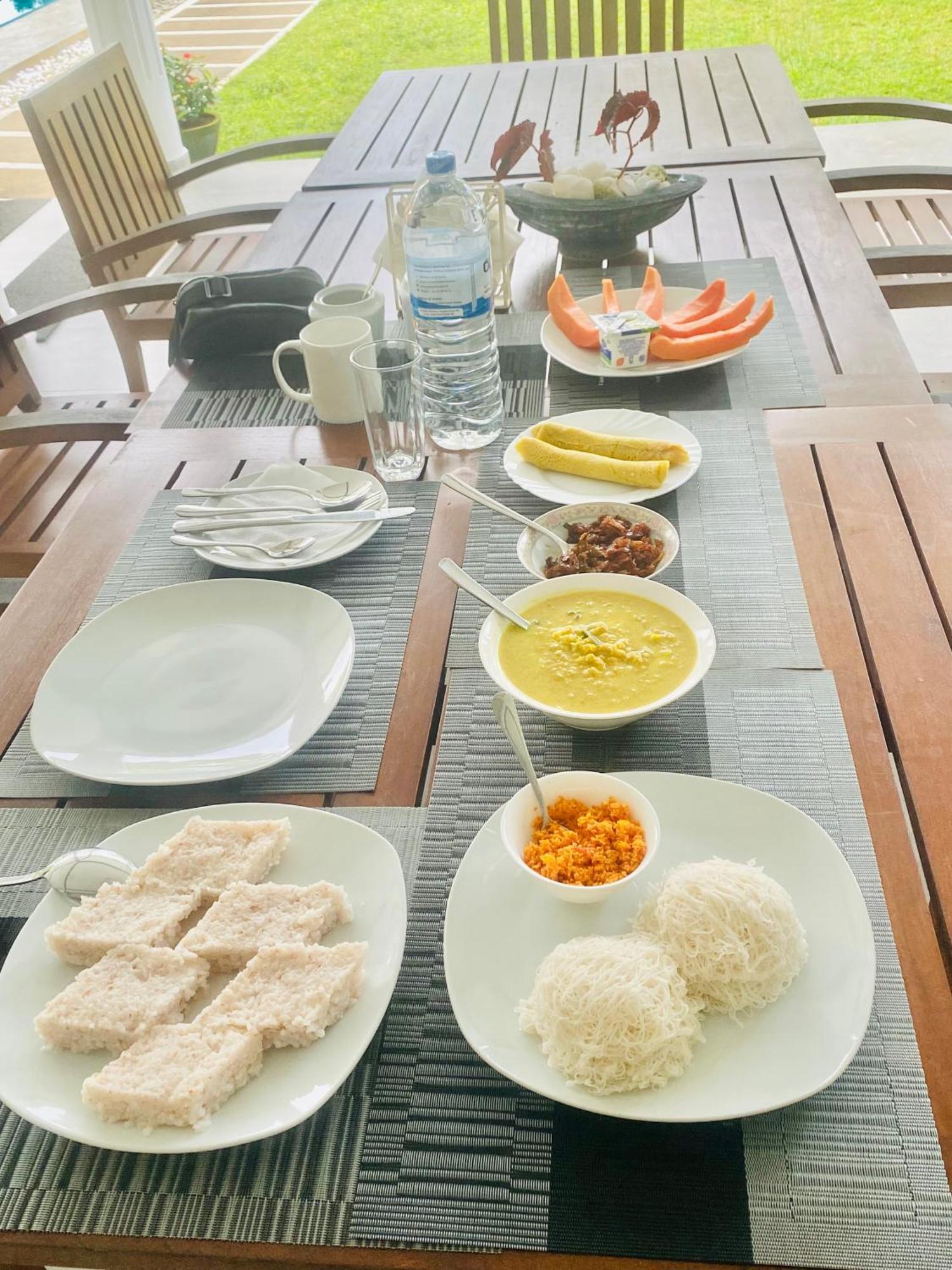 Villa Riverside Aluthgama Buitenkant foto