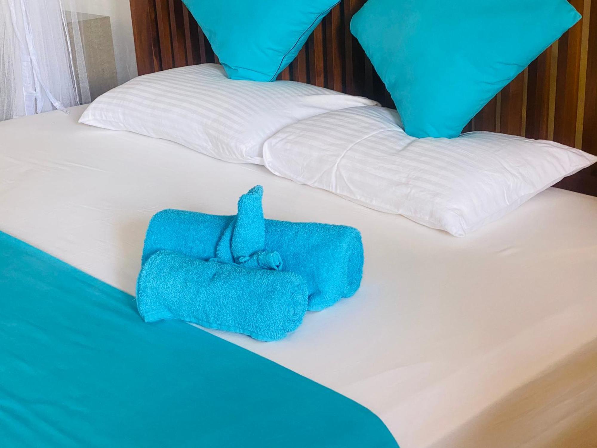 Villa Riverside Aluthgama Buitenkant foto