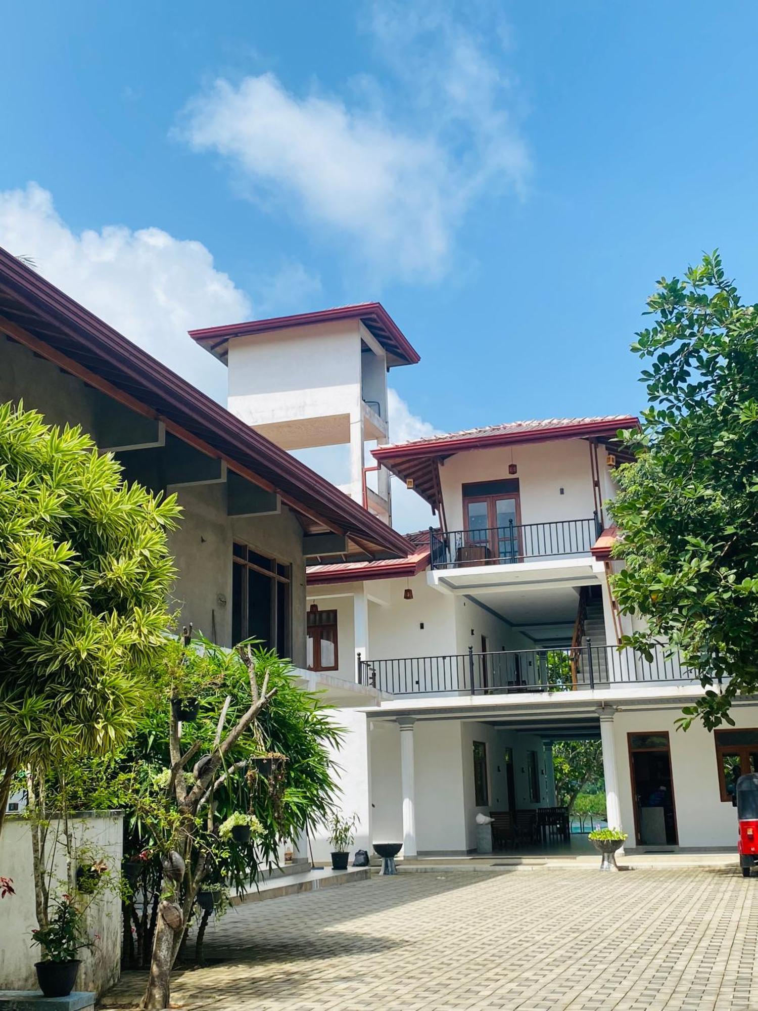 Villa Riverside Aluthgama Buitenkant foto